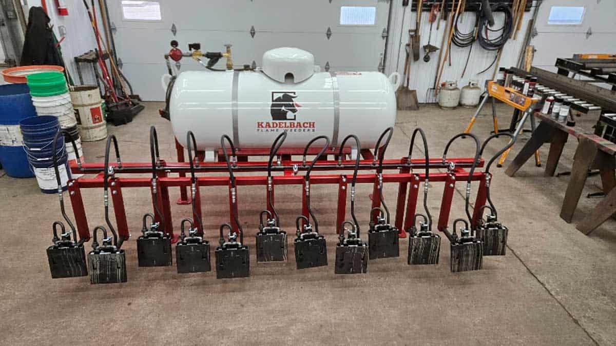 Kadelbach Agricultural Flame Weeders Gallery 02 - Kadelbach Flame Weeders