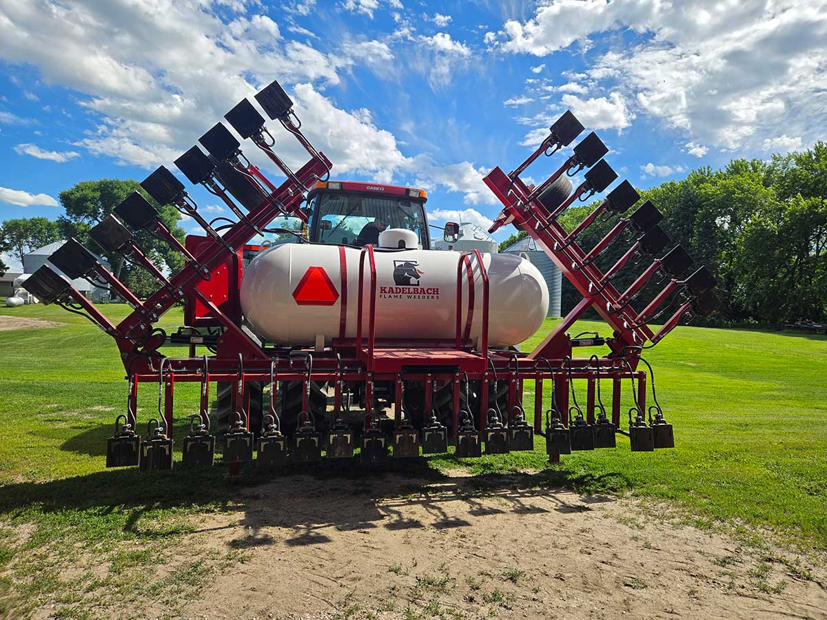 Kadelbach-Agricultural-Flame-Weeders-Gallery-21