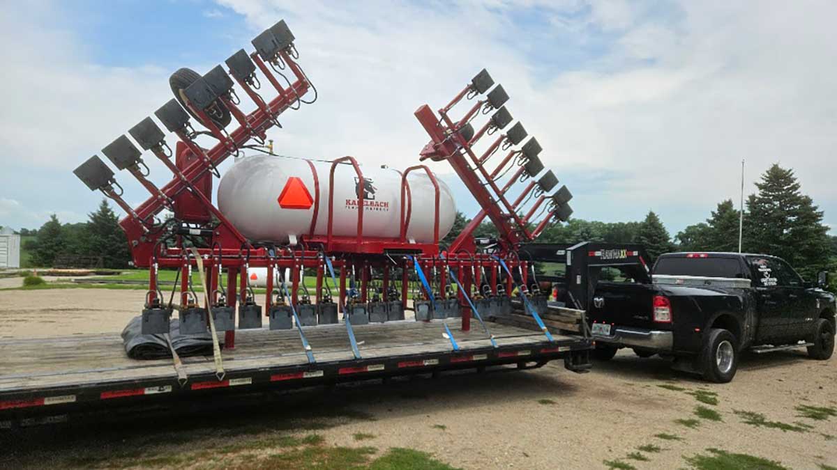 Kadelbach-Agricultural-Flame-Weeders-Gallery-47